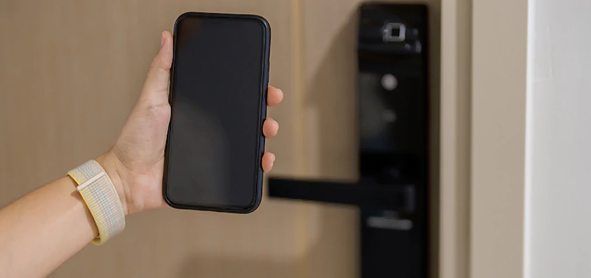 Keypad Wifi Locks Repair And Installation in North Highlands, CA